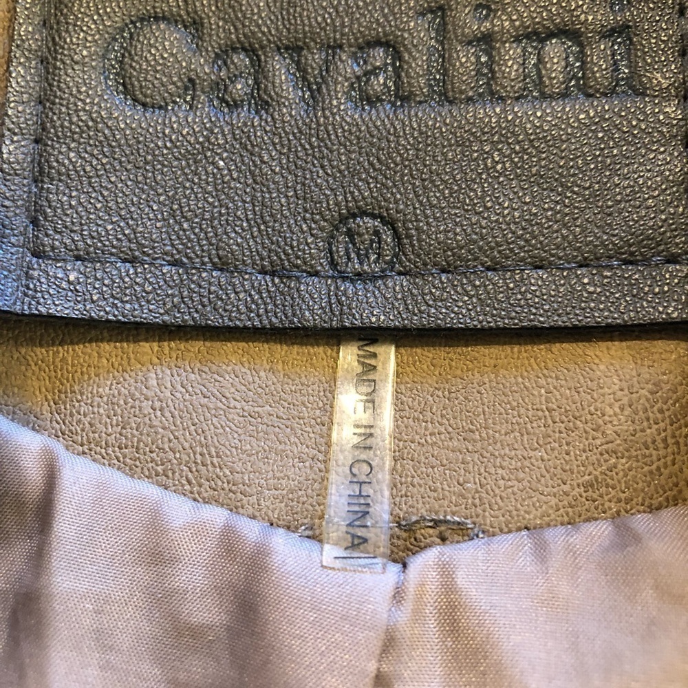 Cavalini/ Woman’s faux Leather Jacket/ removable faux collar/ size M / - Picture 12 of 12
